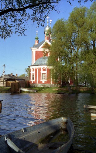 Переславль Залесский. Церковь Сорока мучеников Севастийских